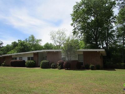 437 Orchard Ln, Sandersville, GA, 31082