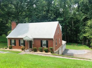 1941 Hillsdale Rd, Lynchburg, VA 24501