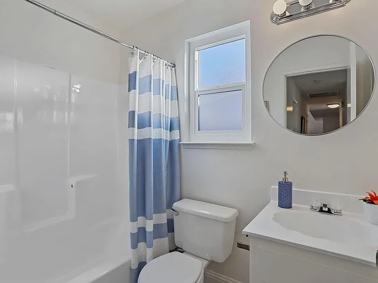 485 Mahogany Ln — Photo 7