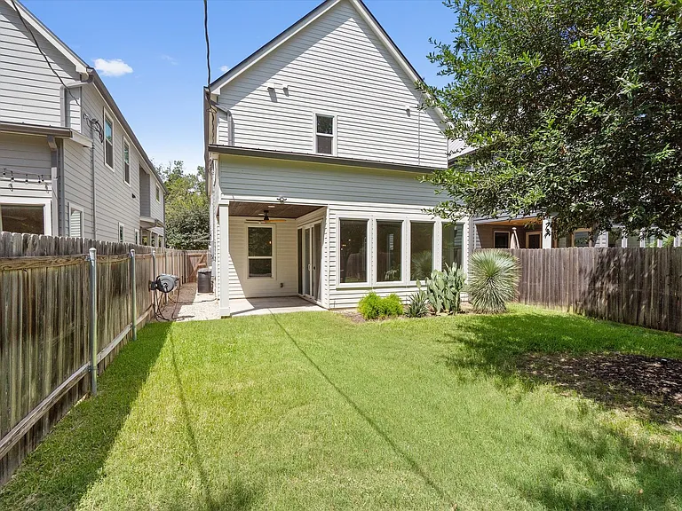 2509 S 4th St — Photo 40