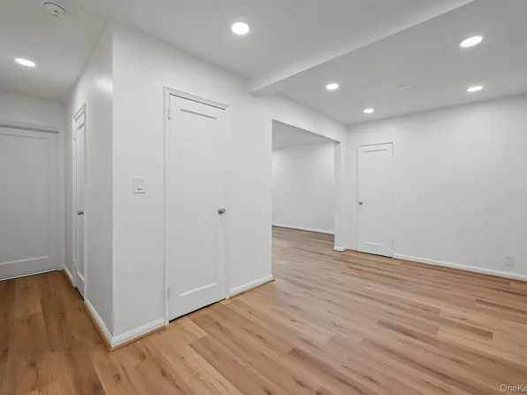 3751 86th Street #1L, Jackson Heights, NY 11372