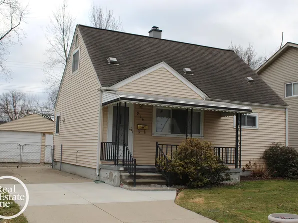 914 E Dallas Ave, Madison Heights, MI 48071