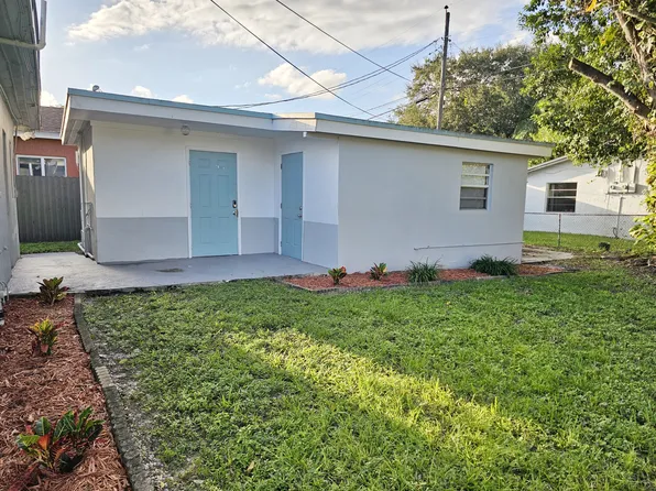 6115 SW 38th St, Hollywood, FL 33023