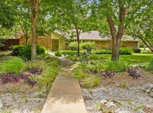 5240 Kiwanis Rd, Dallas, TX 75236