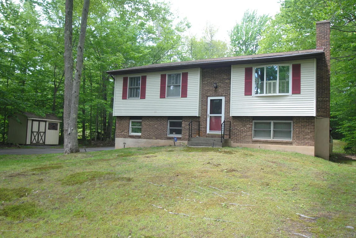 5136 Ash Dr photo 1