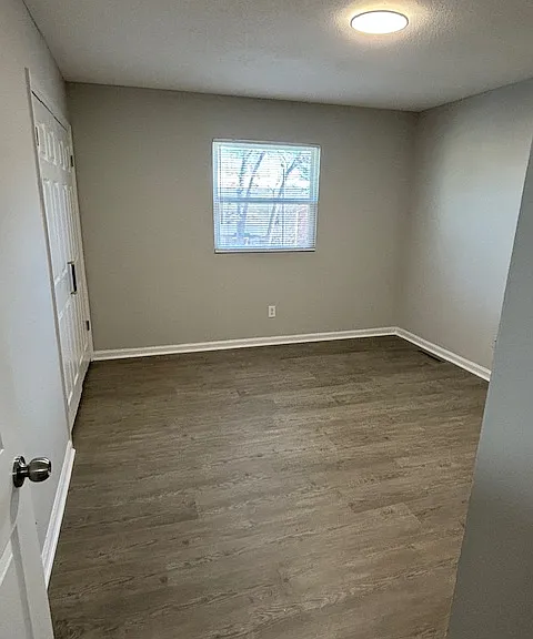 1837 Merritt Dr #B — Photo 5