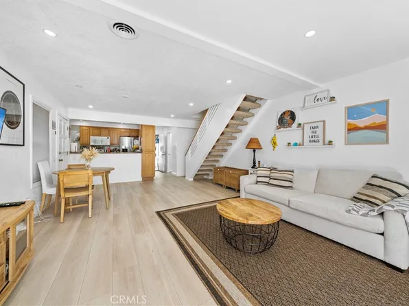 26701 Quail Crk APT 82, Laguna Hills, CA 92656
