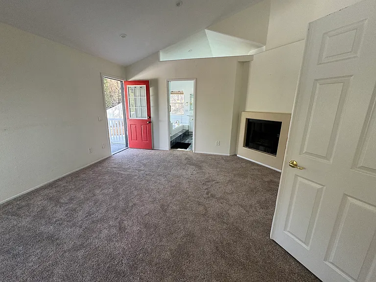 3350 Twincreek Ct — Photo 12