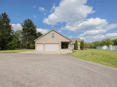 21855 Huron River Dr, New Boston, MI, 48164