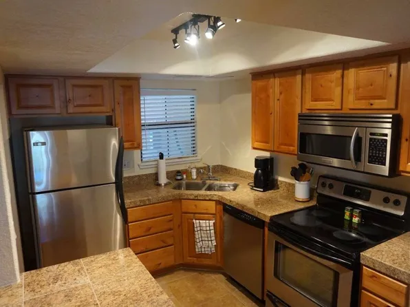 6651 N Campbell Ave, Tucson, AZ 85718