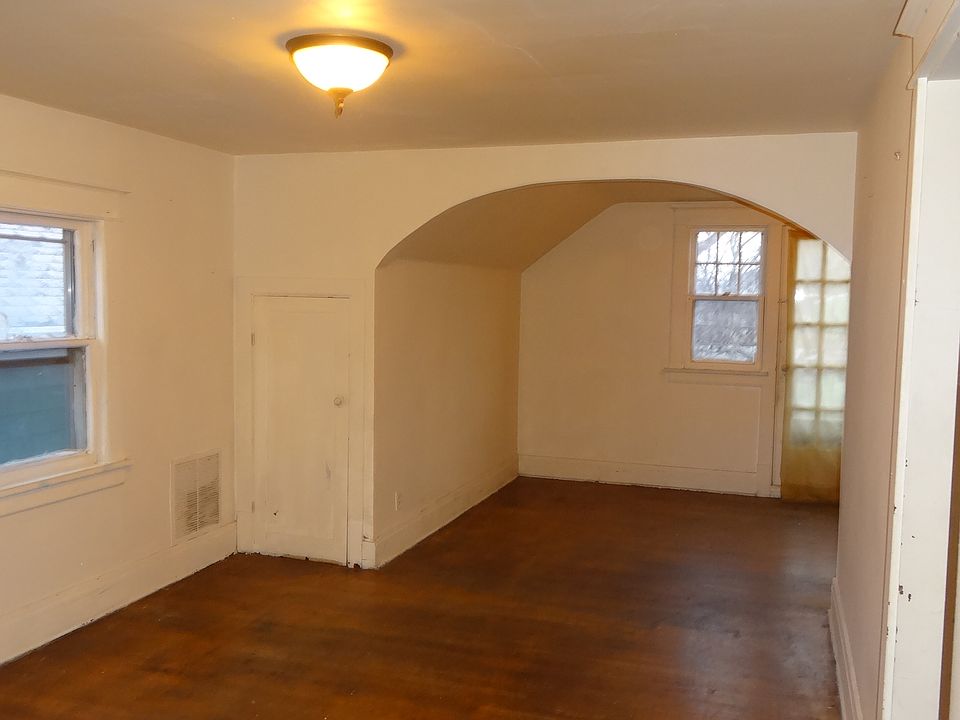 1st image of 532 Moselle St #2