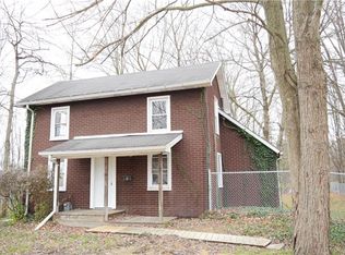 1082 Keefer Rd, Girard, OH 44420