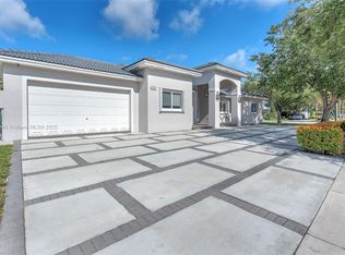 6402 SW 93rd Pl, Miami, FL 33173