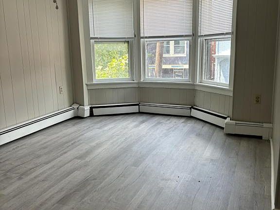 4th image of 214 Chambersburg St APT 2
