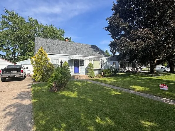 1006 N Ironwood, South Bend, IN 46615