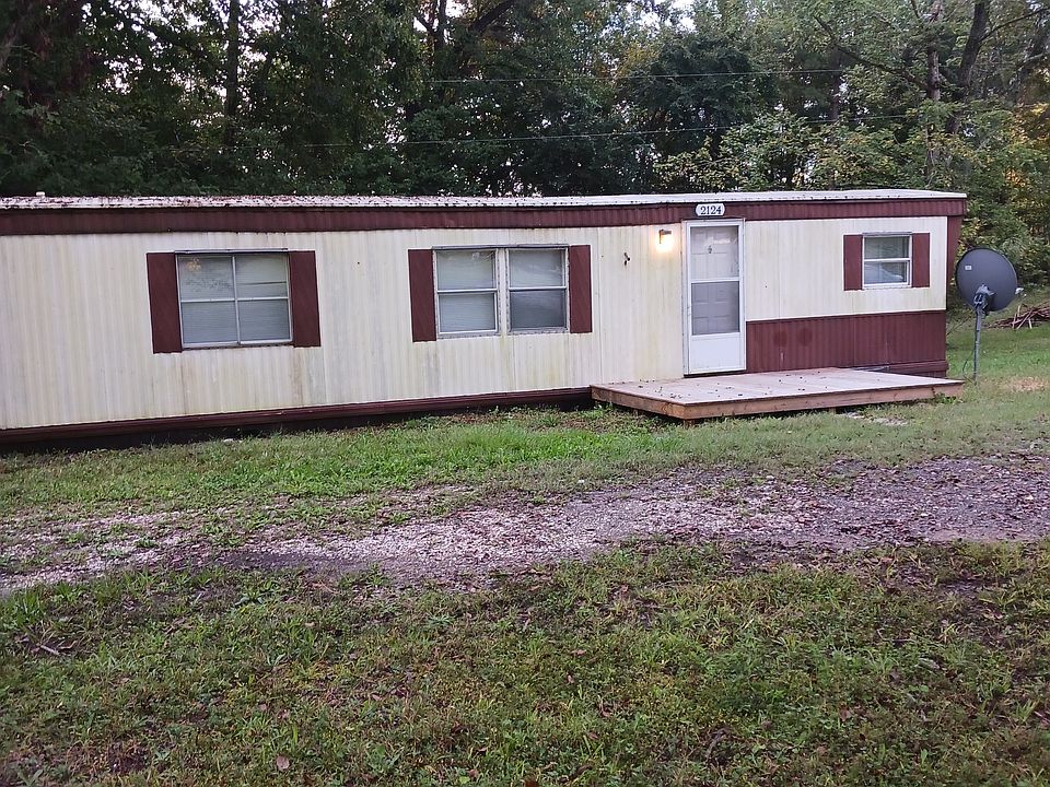 1st image of 2124 Countryside Dr