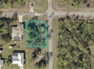 736 Chattman St E, Lehigh Acres, FL 33974
