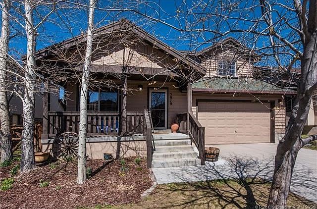 1st image of 5979 N Fairview Dr
