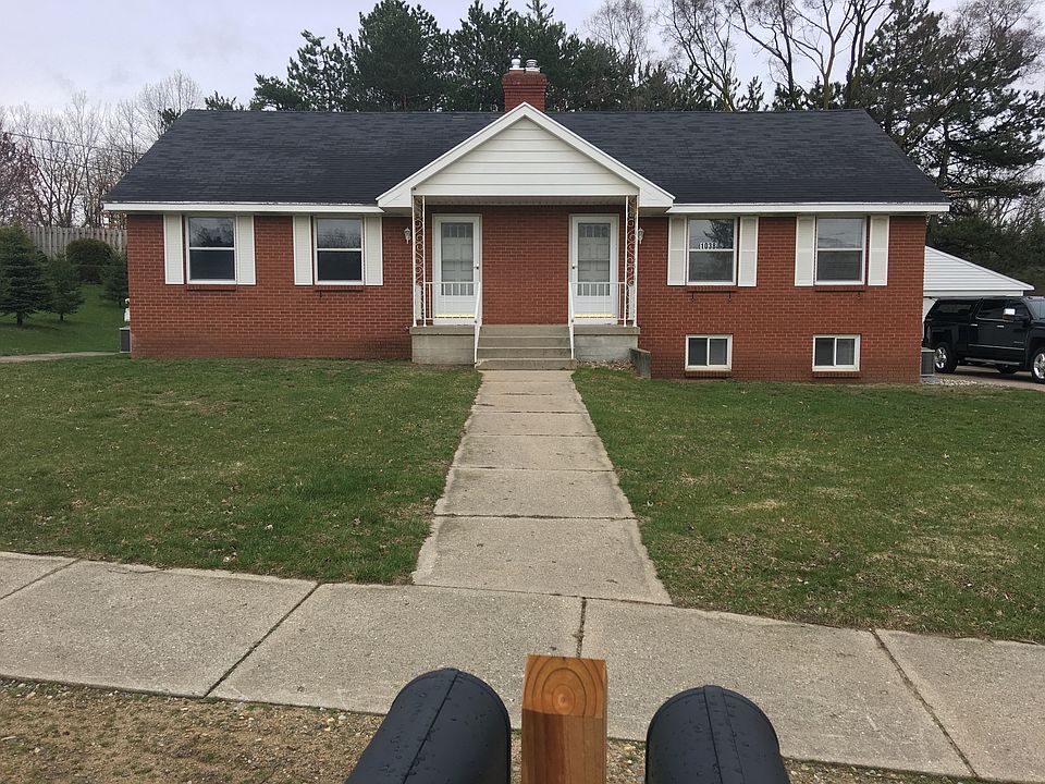 1st image of 1036 Gaynor Ct NW