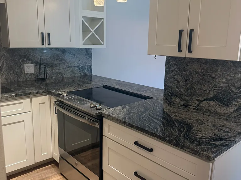 326 N Main St #32E — Photo 4