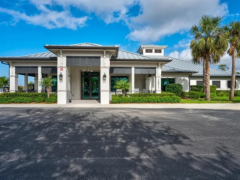 14214 Heritage Landing Blvd #817 — Photo 81