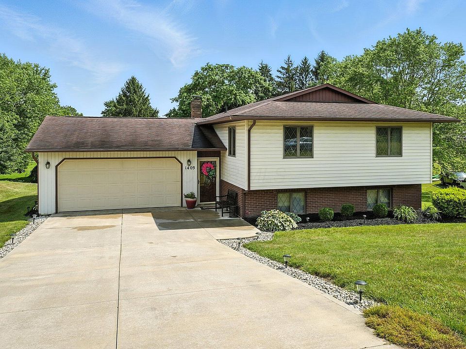 1st image of 1409 Hillbrook Dr NE