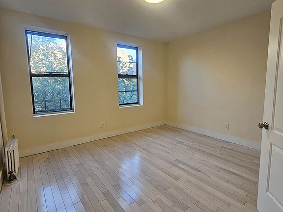 5th image of 75 Saint Nicholas Pl APT 4F