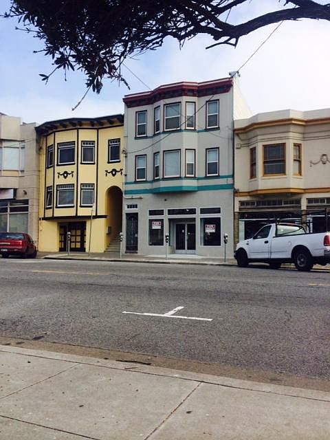 1st image of 2545 Irving St