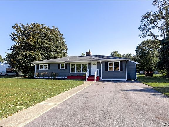 3rd image of 11409 Yorkdale Dr