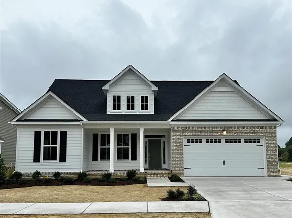 22 Serenity Ln, Suffolk, VA 23433