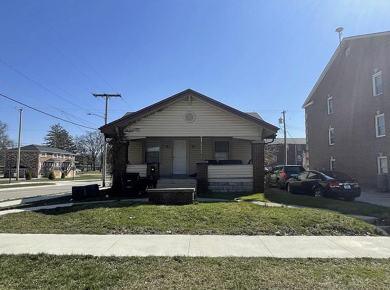 1st image of 520 N Dill St