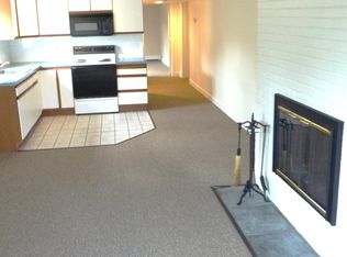 44 Lawrence Ln, Lexington, MA 02421