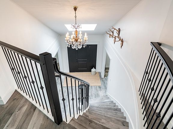 5th image of 4665 Kensington Pl