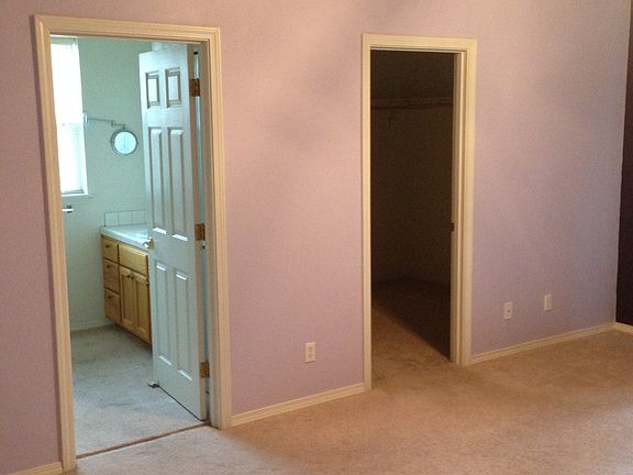 5th image of 307 Starflower Ln