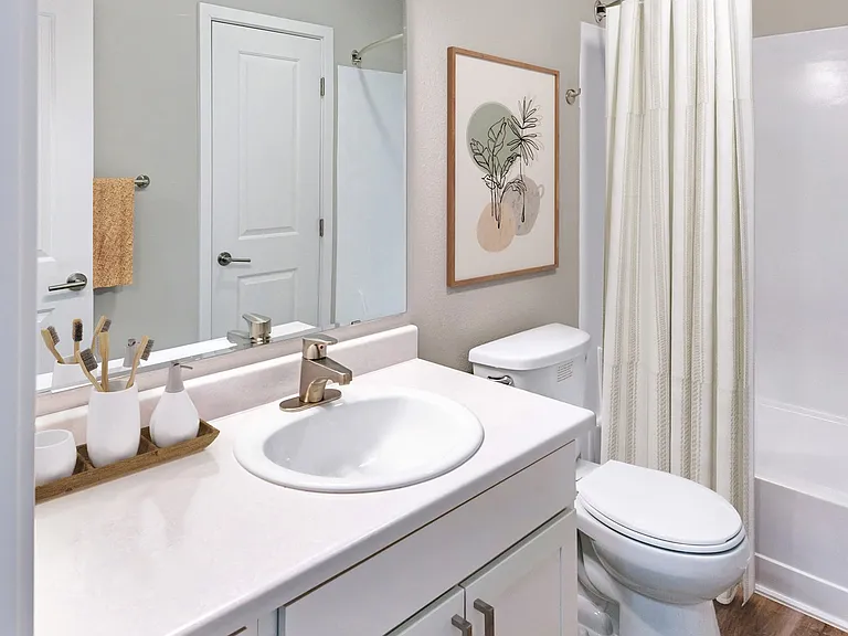 Riverside Park Apartments — Photo 19