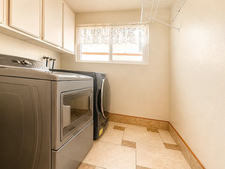 220 N Buckskin Way — Photo 19