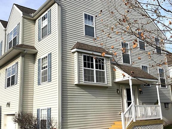 3rd image of 601 Vanderslice St