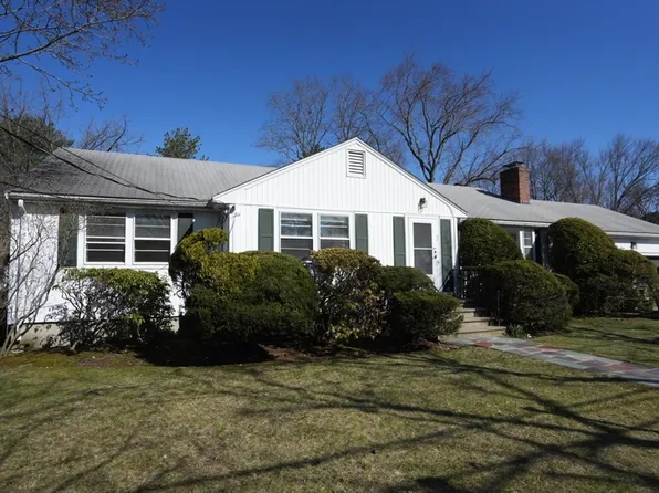 69 Karen Rd, Newton, MA 02468