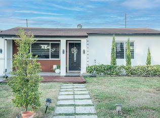 2403 Rodman St, Hollywood, FL 33020