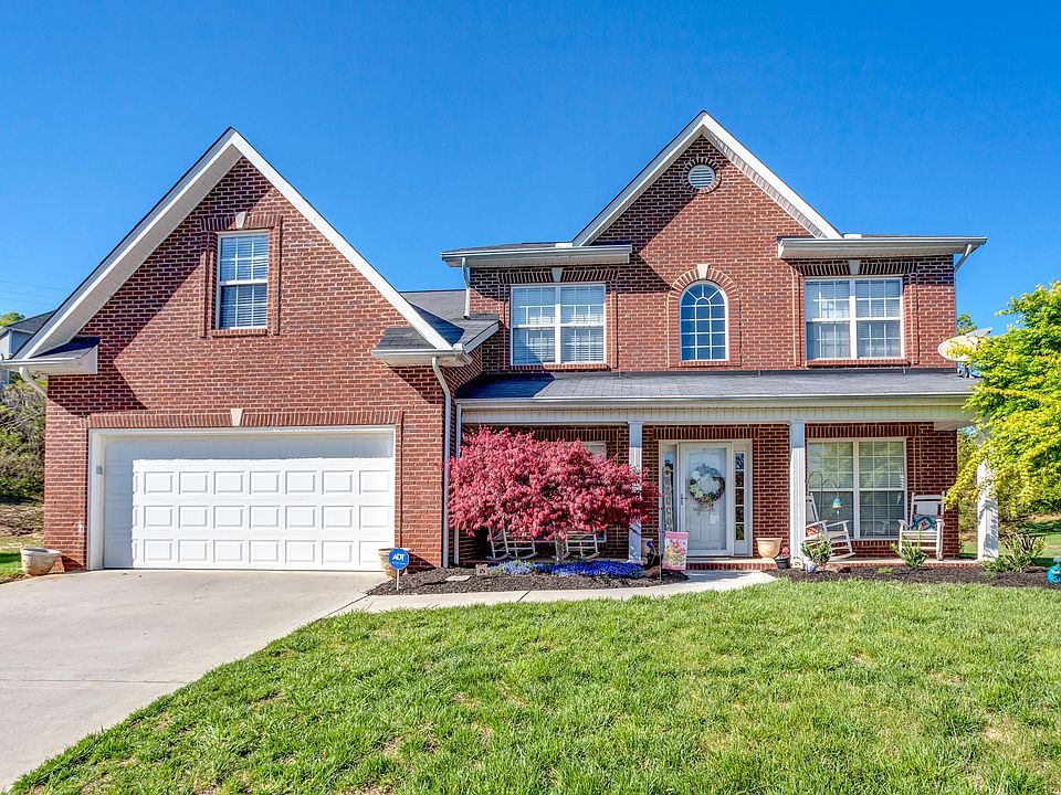 1st image of 2824 Red Ellis Ln