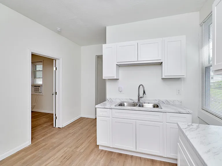 6625 Bartmer Ave — Photo 18