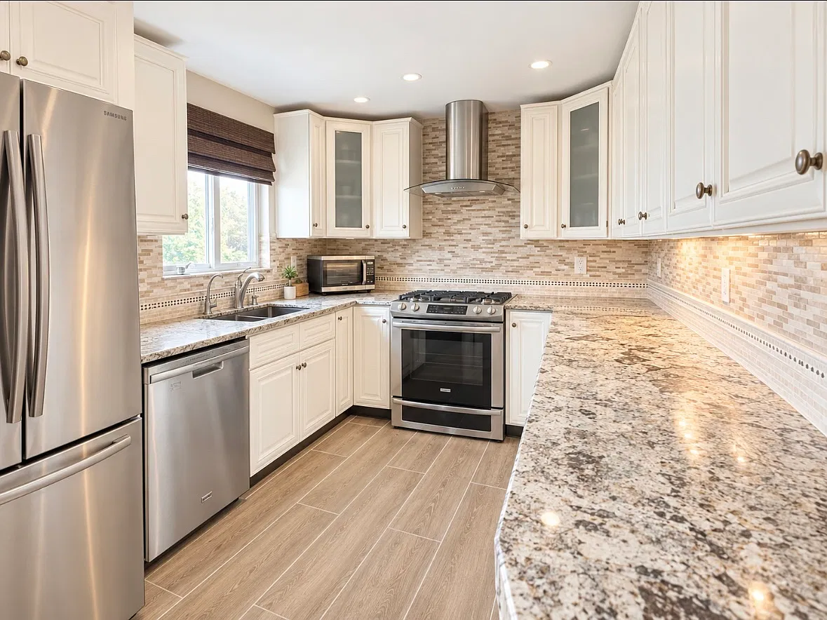 7241 W 64th Ave — Photo 3