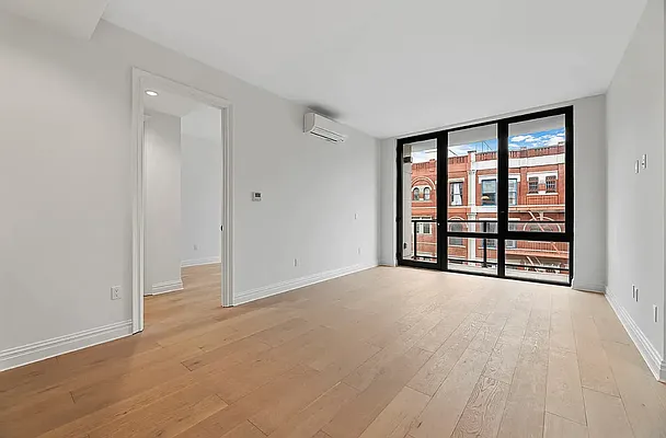 Rented by REAL New York | media 15