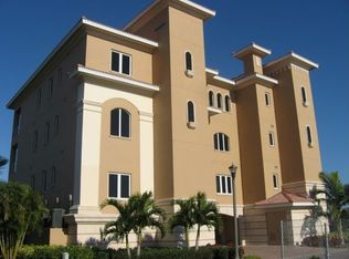 43 Bayview Ct S UNIT C, St Petersburg, FL 33711