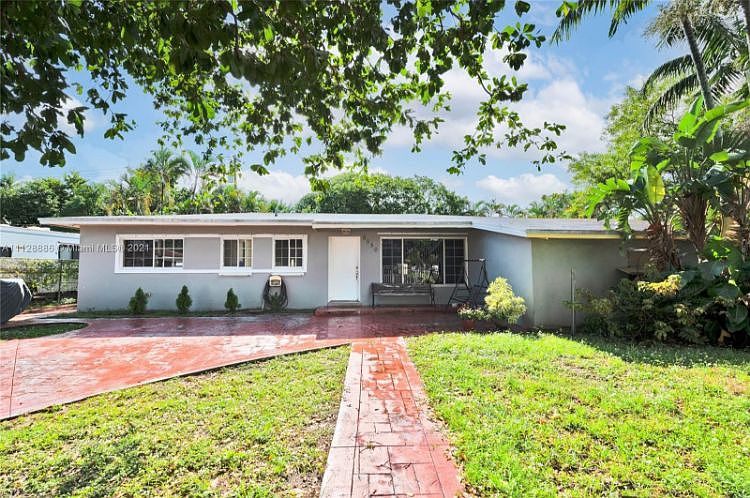 1st image of 5550 NW 181st Ter