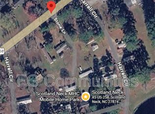 10 Stone Ln, Scotland Neck, NC 27874