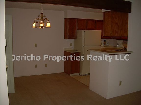 4th image of 3334 S Ammons St APT 13-201