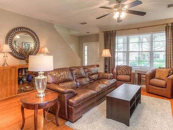 2nd image of 6213 Gannetdale Dr