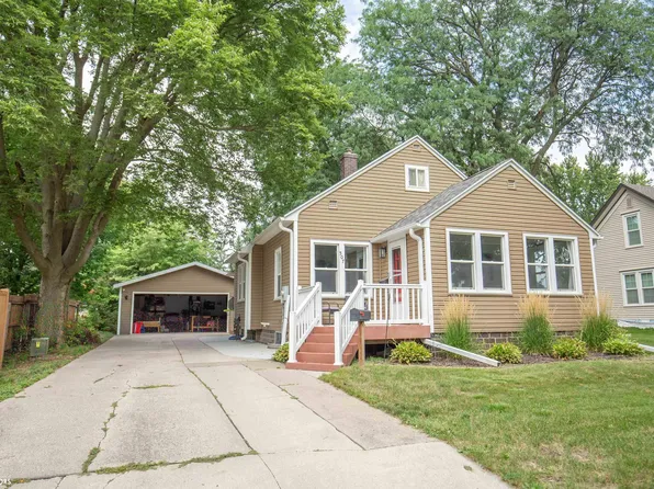 507 E Fair St, Algona, IA 50511