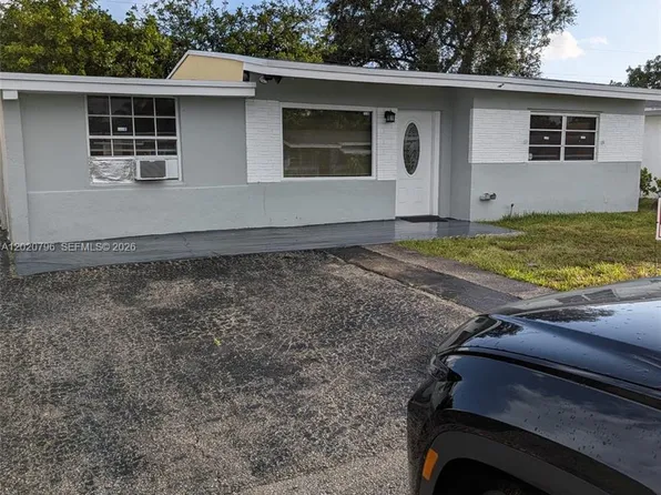 6425 SW 22nd St, Hollywood, FL 33023